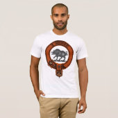 Clan Nesbitt Family Crest en Targe T-shirt (Voorkant volledig)