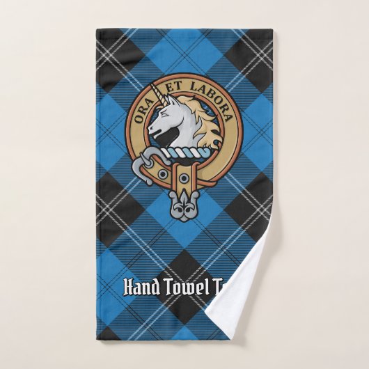 Clan Ramsay Crest sur Blue Hunter Tartan (Serviette à main)