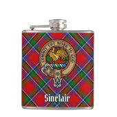 Clan Sinclair Crest boven Tartan Heupfles (Voorkant)