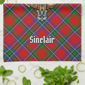 Clan Sinclair Crest boven Tartan Theedoek (Gevouwen)