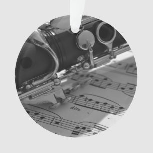 Clarinet met blademuziek ornament