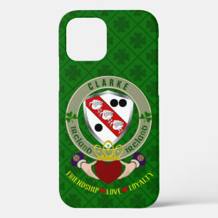 Clarke Irish Shield & Claddagh Personalized iPhone 12 Hoesje