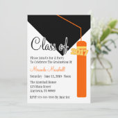 Classe De Invitation De Diplôme De Tassel 2017 (Or (Debout devant)
