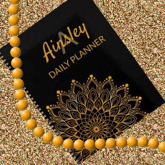 Classé élégant nom floral customisé mandala