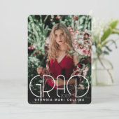Classé Grad'en-tête Invitation de graduation (Debout devant)