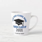 Classe supérieure 20XX Latte Mug (Droite)