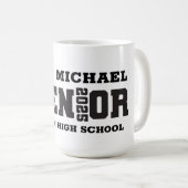 Classe supérieure de 2025 Mug (Devant droit)