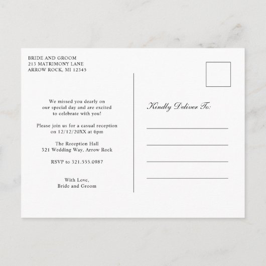 Classic Black and White Monogram Weddenschap Elope Aankondigingskaart (Achterkant)