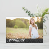 Classic Black Graduation Faire-part - Invitation (Debout devant)