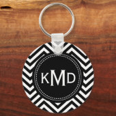 Classic Black White Chevron Trio Monogram Sleutelhanger (Voorkant)
