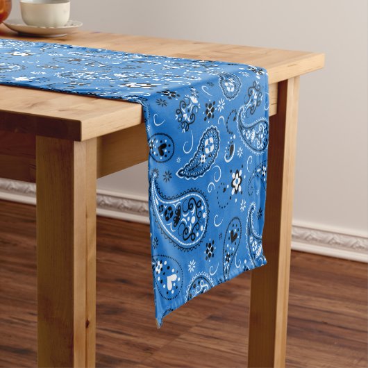 Classic Blue Bandana Paisley Korte Tafelloper (Voorbeeld)