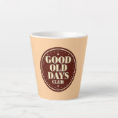 Classic Brown Good Old Days Club Emblem Latte Mok (Voorkant)