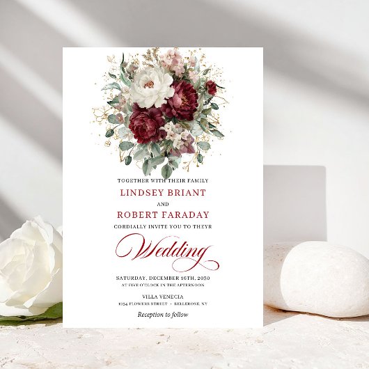 Classic Burgundy White Botanical Wedding Invite Kaart
