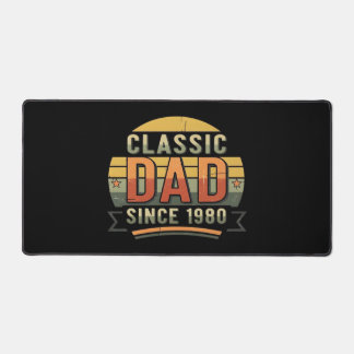 Classic Dad Since 1980  Vintage Retro  Bureaumat