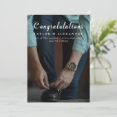 Classic Felicitaties Script Foto Afstuderen Aankondiging (Staand voorkant)