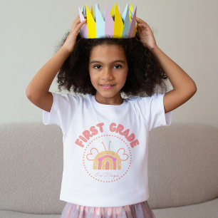 Classic First Grade Rainbow — Naam toevoegen T-shirt