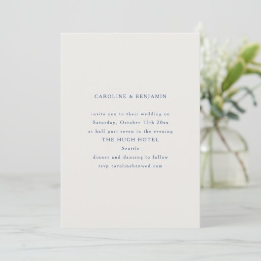 Classic Formal Blue and White Minimalist Wedding Kaart (Staand voorkant)