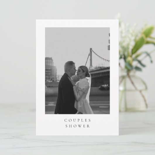 Classic Formal Couples Wedding Shower Invitation (Debout devant)