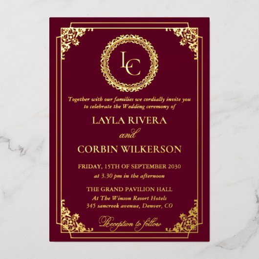 Classic Gold Frame Royal Monogram Wedding Folie Uitnodiging (Voorkant)