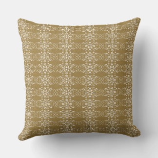 Classic Gold Ornamental Square Pillow Kussen