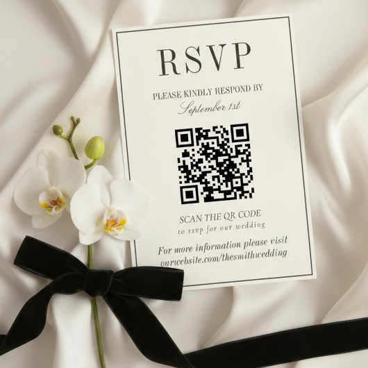 Classic Ivory Damask Rococo Pattern Wedding QR RSVP Kaartje