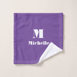 Classic Minimal Nom Moderne Lettre Initiale Violet