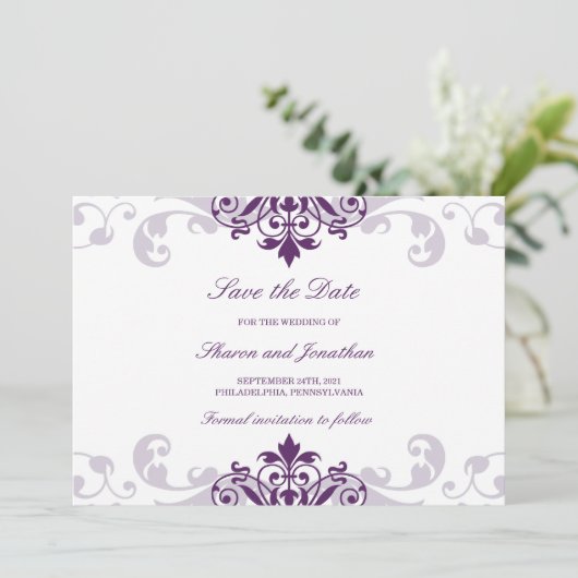 Classic Plum Paarse Elegante Ironworks Bruiloft Save The Date (Staand voorkant)