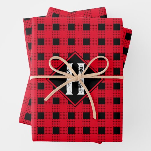 Classic red & black buffalo plaid Monogram initiaa Inpakpapier Vel (In situ)