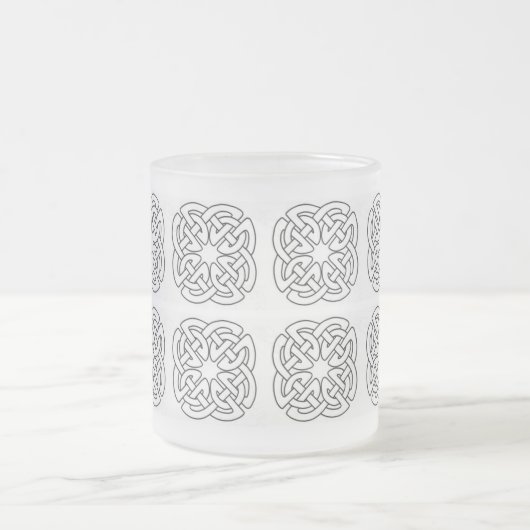 Classic Styles Scrollwork Mok (Center)