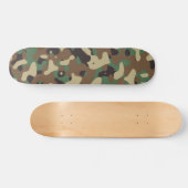Classic Woodland Pattern Camo Skateboard (Horizontaal)