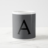Classical Grey Simple Monogram Naam toevoegen Init Extra Grote Beker (Voorkant)