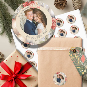 Classy Circle Onze eerste getrouwde kerstfoto Ronde Sticker