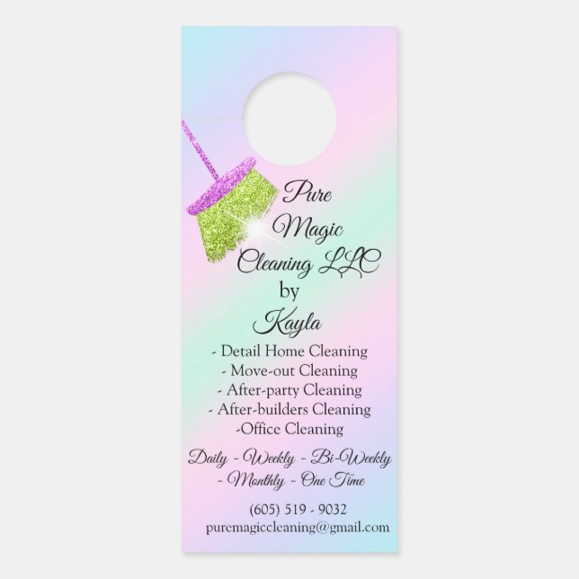 Classy Cleaning Service Move-out Pink Blue Broom  (Voorkant)