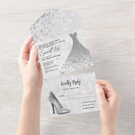 Classy Damask, Zilveren Stiletto & Gown Sweet 16 All In One Uitnodiging (Afscheurbaar)