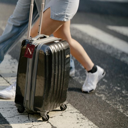 Classy Floral Monogrammed Letter N donkerrood Bagagelabel