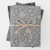 Classy Leaves Floral Art Pattern On Gray And Black Inpakpapier Vel (In situ)