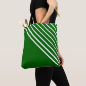 Classy Modern Green Diagonal Stripes Draagtas (Dichtbij)