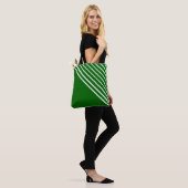Classy Modern Green Diagonal Stripes Draagtas (Op model)