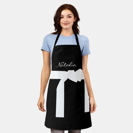 Classy Monogramme Nom tablier noir et blanc (Porté)