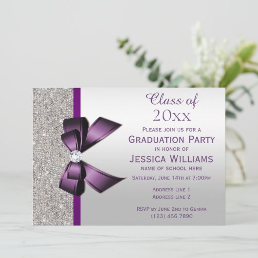 Classy Paarse Gem Bow, Silver Sequins Afstuderen Kaart (Staand voorkant)