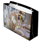 Classy tafel met Fancy plaatsinstelling Groot Cadeauzakje (Achterkant Gekanteld)