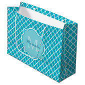 Classy Turquoise Blue Quatrefoil Monogram en naam Groot Cadeauzakje (Voorkant Gekanteld)