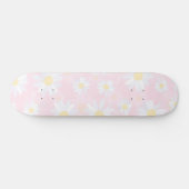 Classy White Daisy Flowers botanisch roze design Skateboard (Horizontaal)
