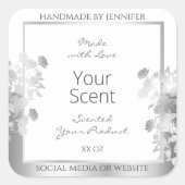 Classy Wit Bloemen Product Verpakking Label Zilver (Voorkant)