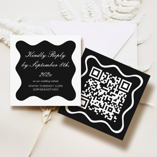 Classy zwart-wit bruiloft RSVP QR-code Informatiekaartje