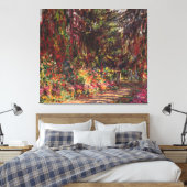 Claude Monet | Pad in de tuin te Giverny Canvas Afdruk (Insitu (Slaapkamer))