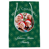 Clean Forest Green Snowflakes Christmas Medium Cadeauzakje (Voorkant)