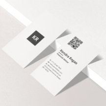 Clean Monogram QR-code minimaal wit verticaal