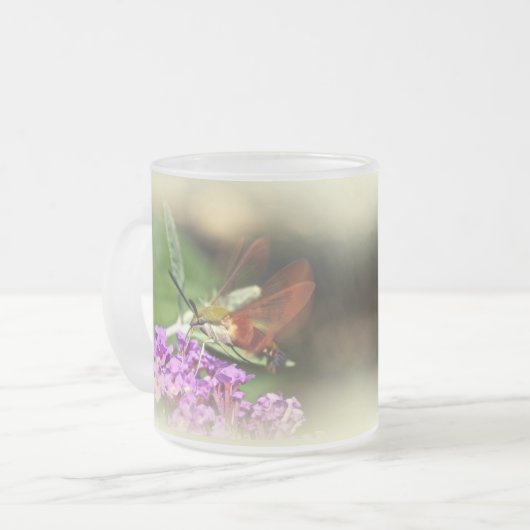 Clearning Hawk Moth - Hemaris thysbe Matglas Koffiemok (Voorkant links)