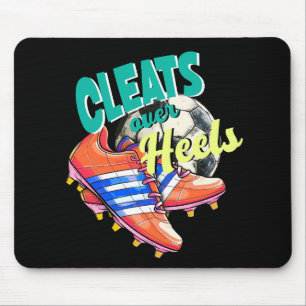 Cleats Over Hakken, Meisjes Voetbal Puns Muismat